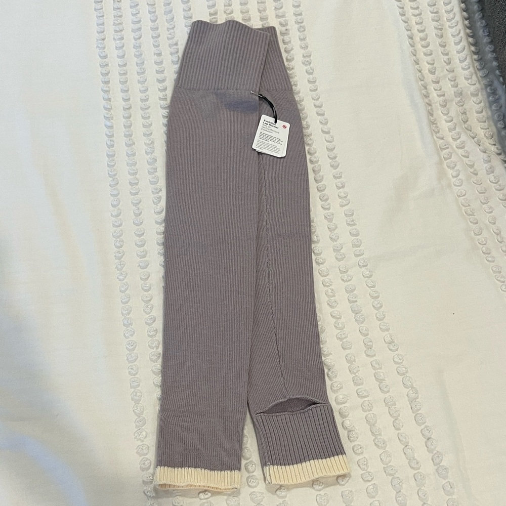 Lululemon Purple / Lavender Evolution Leg Warmers OS NWT